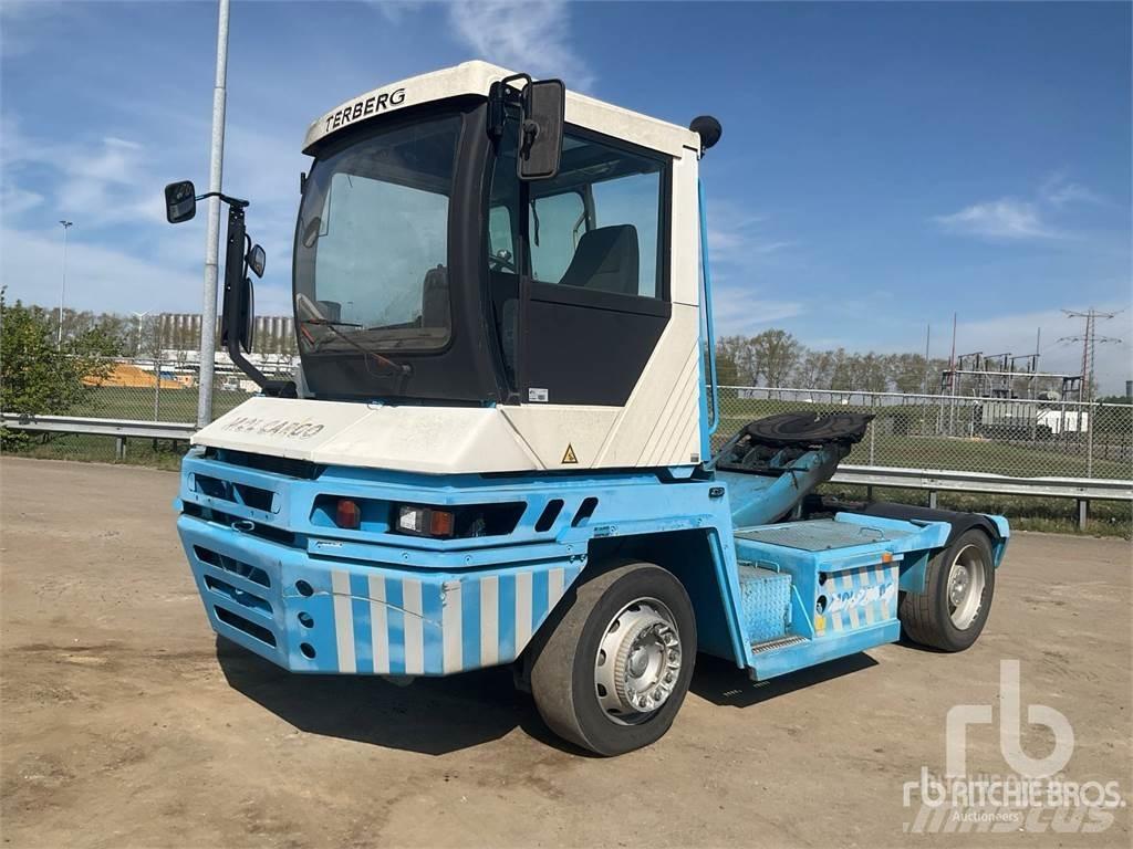 Terberg TT222 牵引车