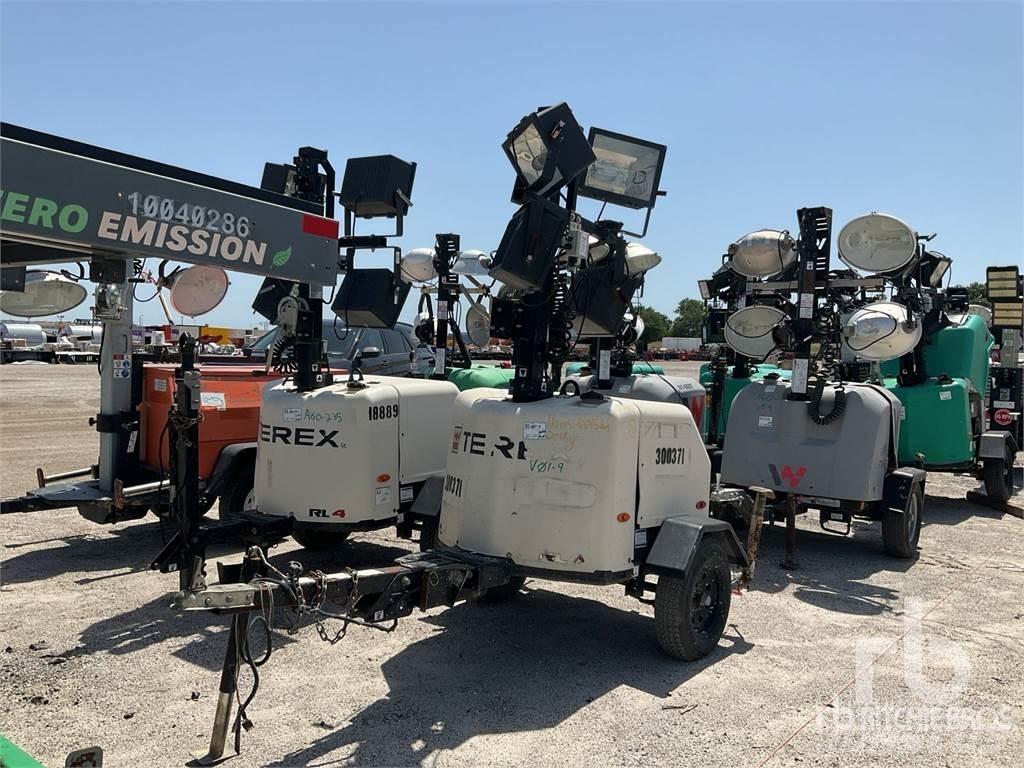 Terex RL4 拖车式灯塔