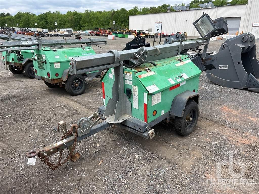 Terex RL4000 拖车式灯塔