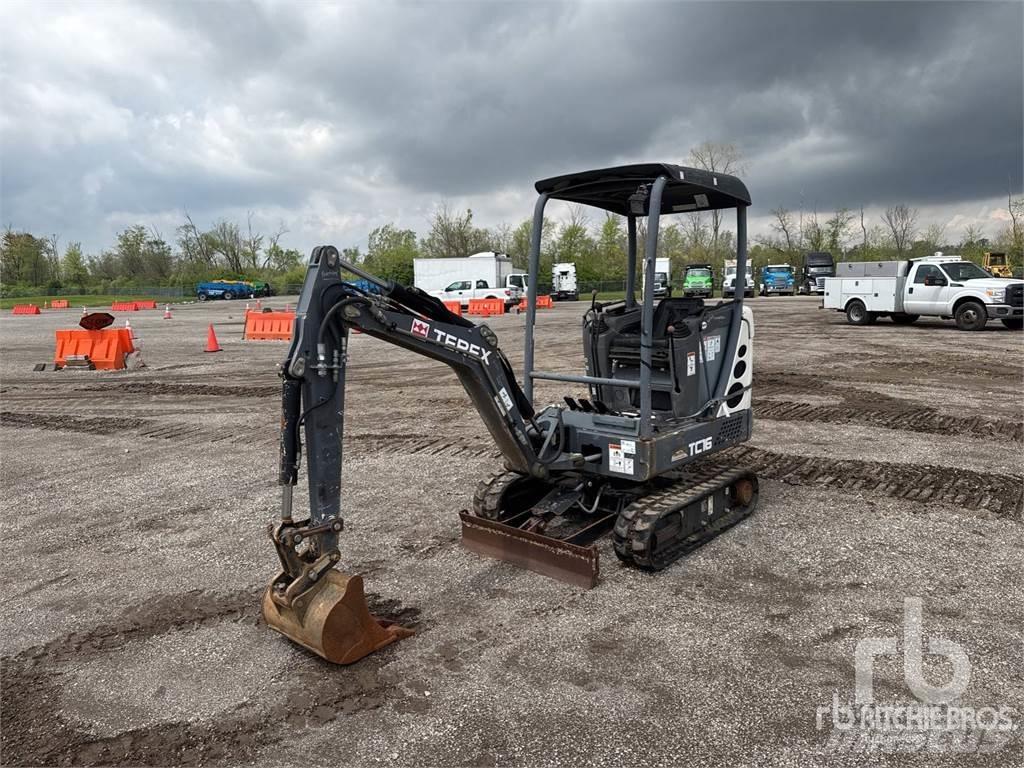 Terex TC16 小型挖掘机