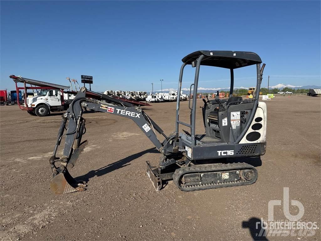 Terex TC16 小型挖掘机