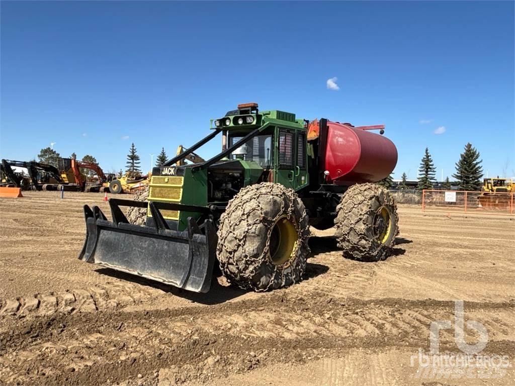 Timberjack 480B 粉碎机