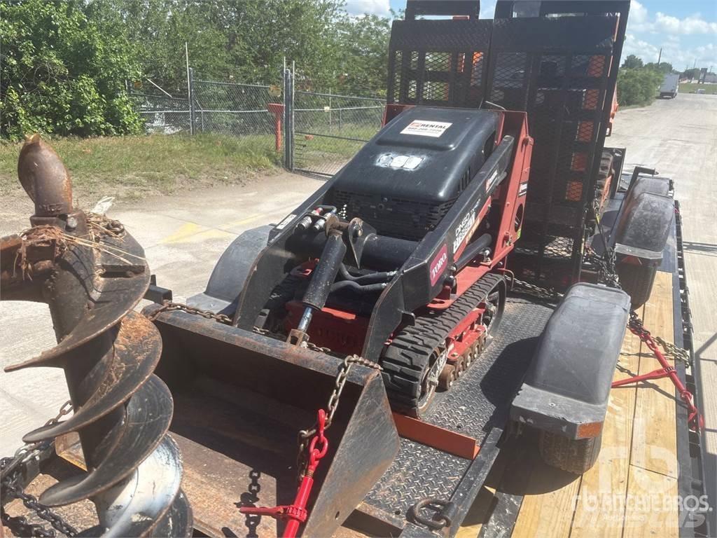 Toro TX427 滑移装载机
