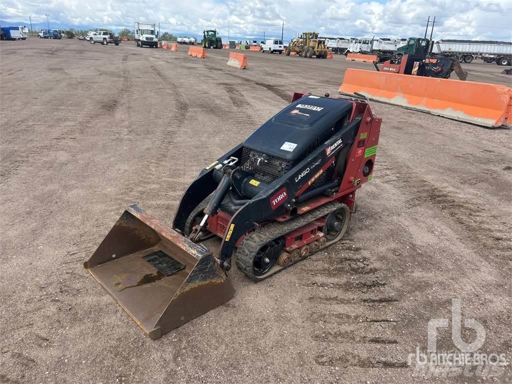 Toro TX427 滑移装载机