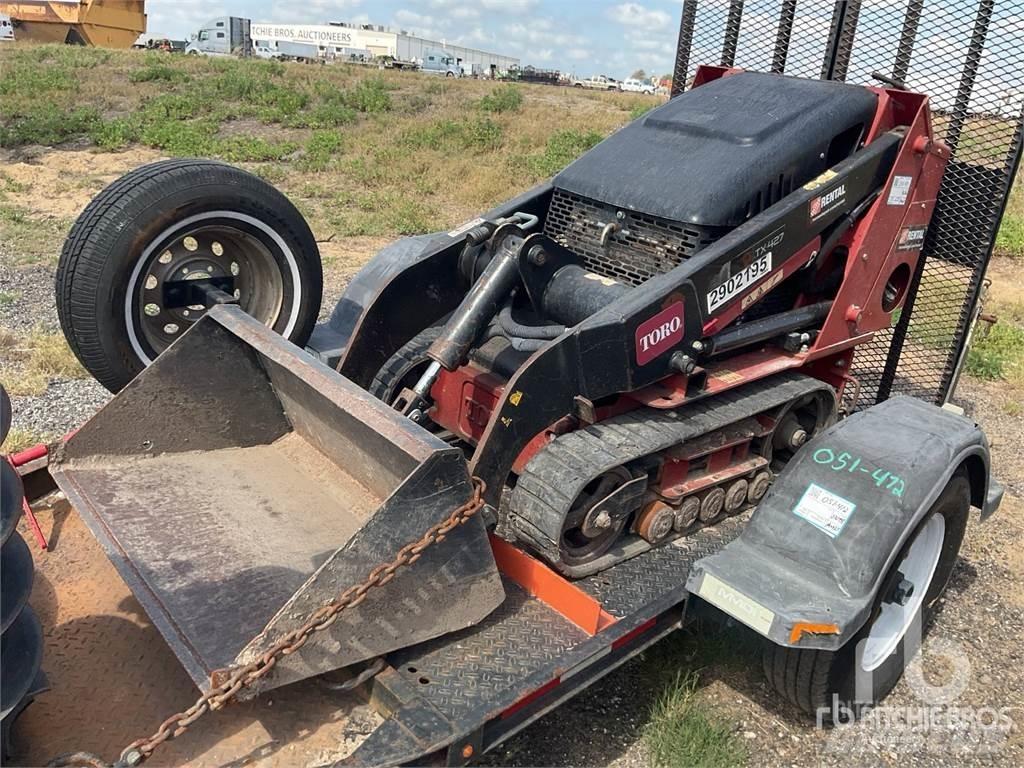 Toro TX427 滑移装载机