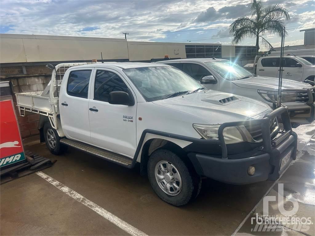 Toyota HILUX 皮卡车