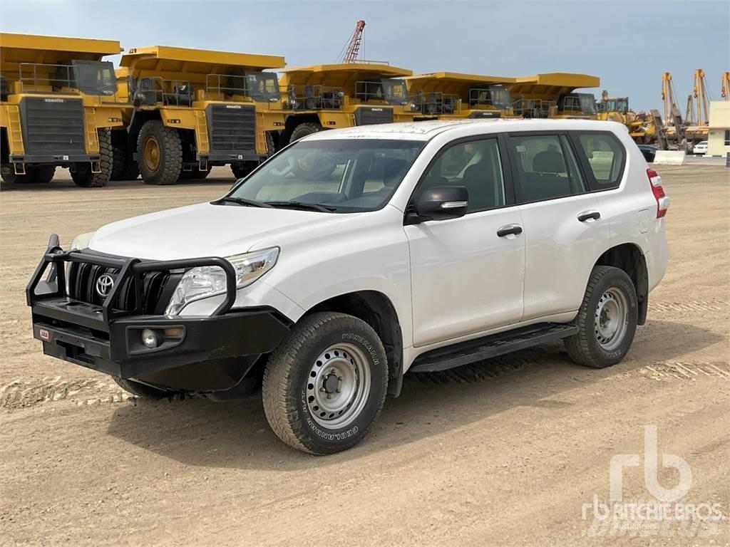 Toyota PRADO 皮卡车