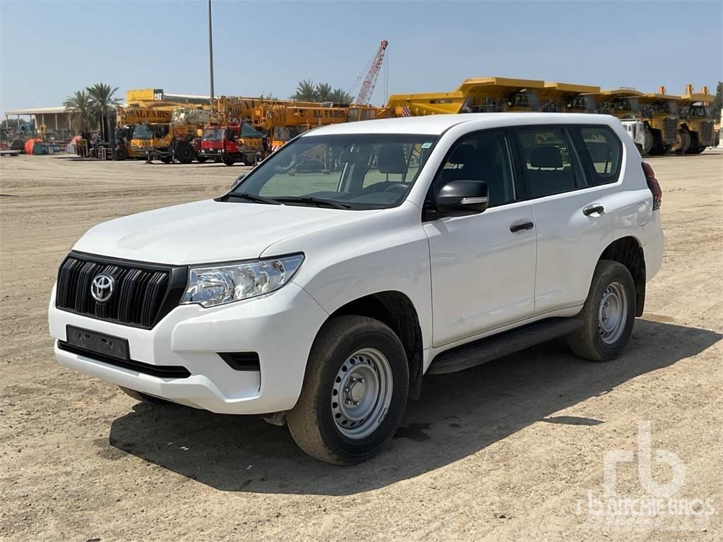Toyota PRADO 皮卡车