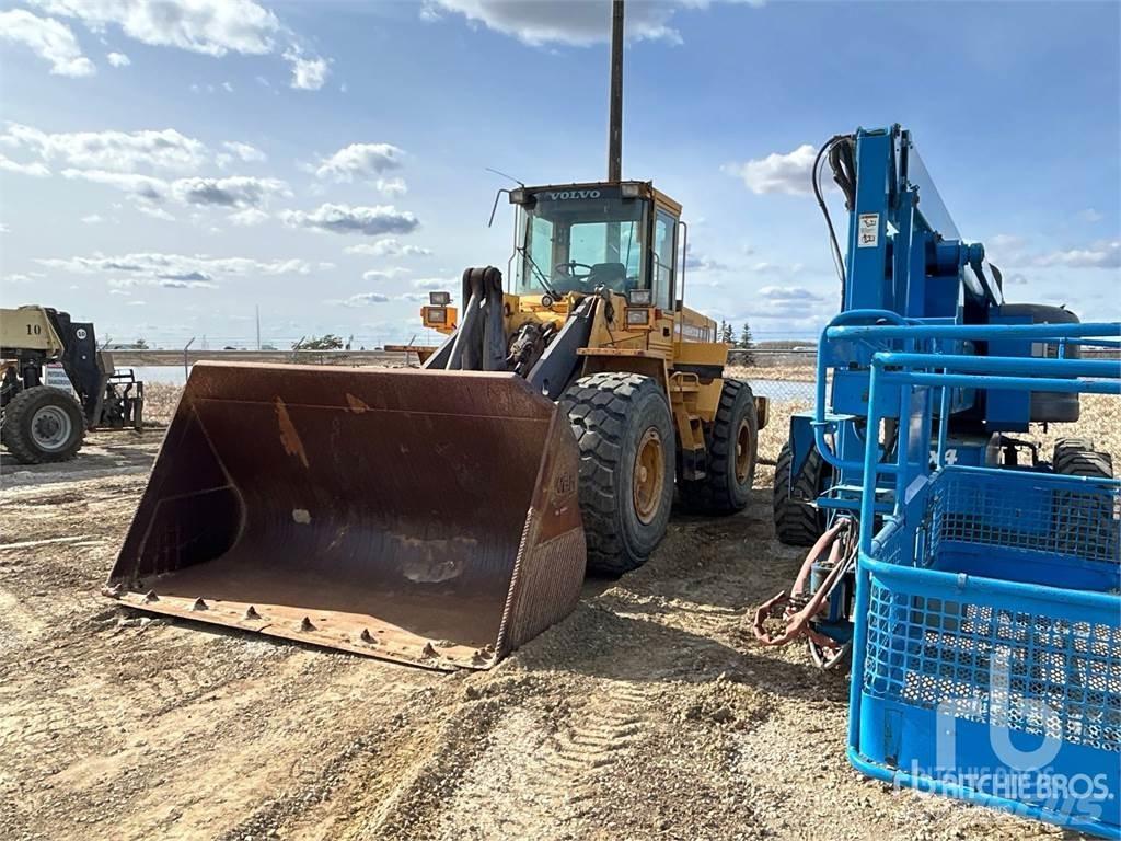 Volvo L120C 轮式装载机
