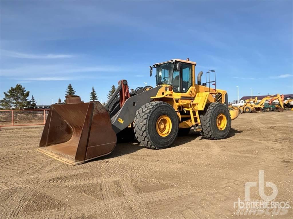 Volvo L220F 轮式装载机