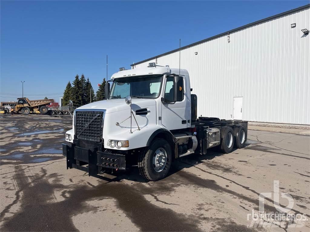 Volvo VHD 牵引车