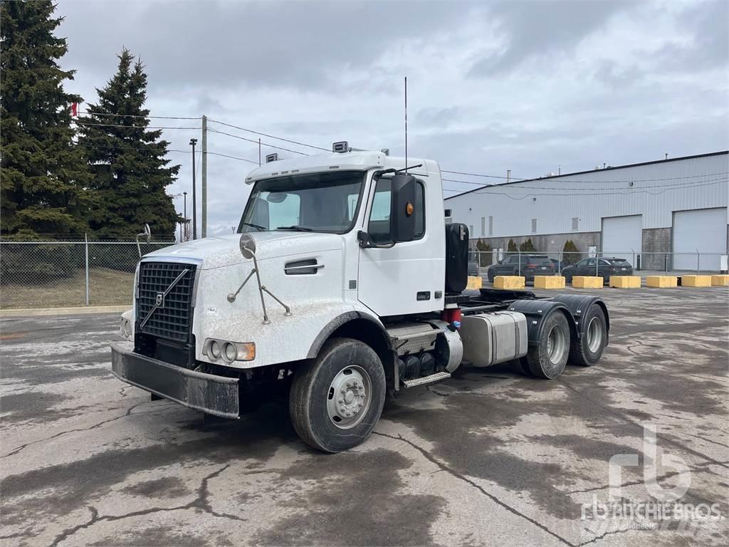 Volvo VHD 牵引车