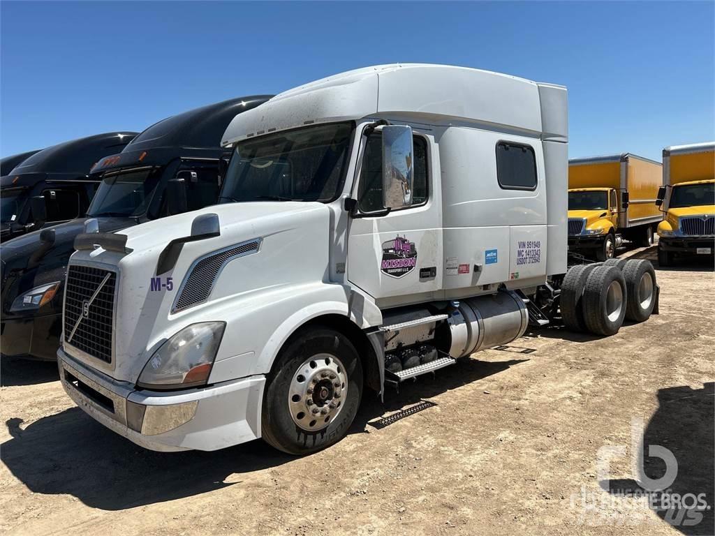 Volvo VNL 牵引车