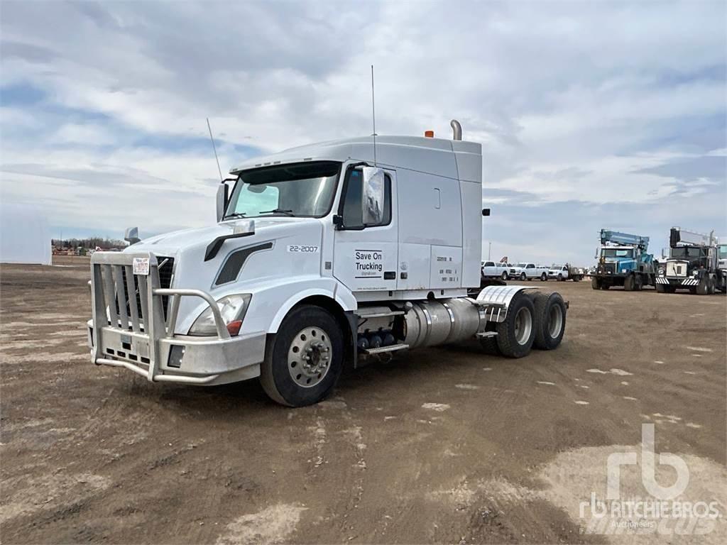 Volvo VNL 牵引车