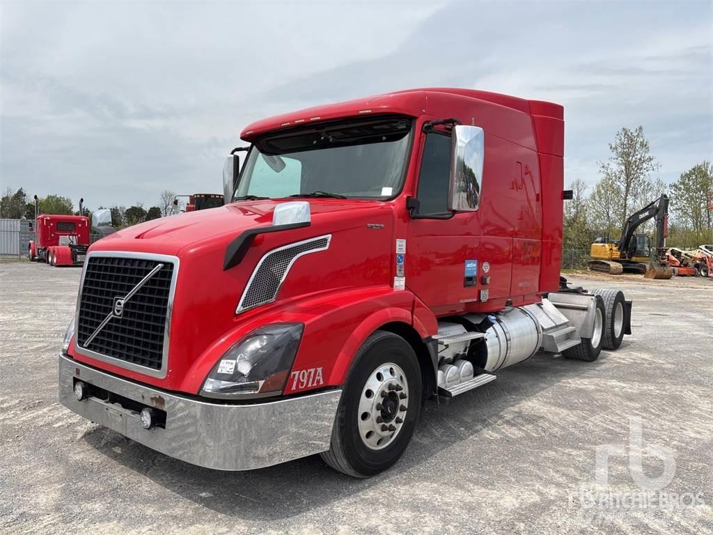 Volvo VNL 牵引车