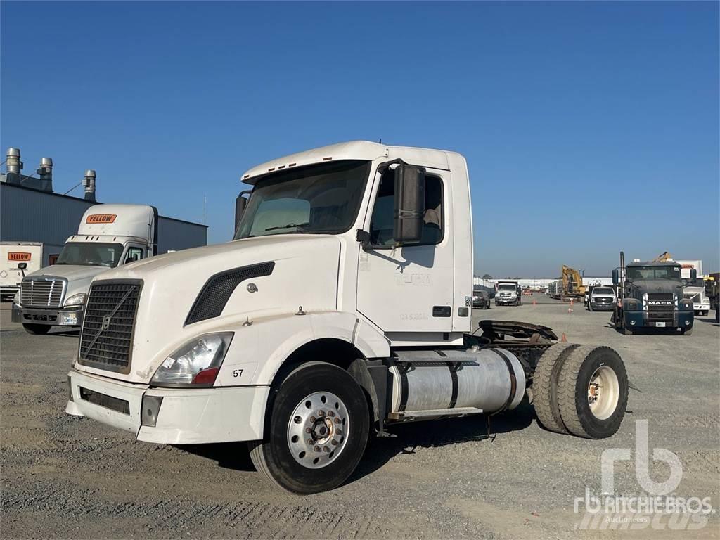 Volvo VNL 牵引车
