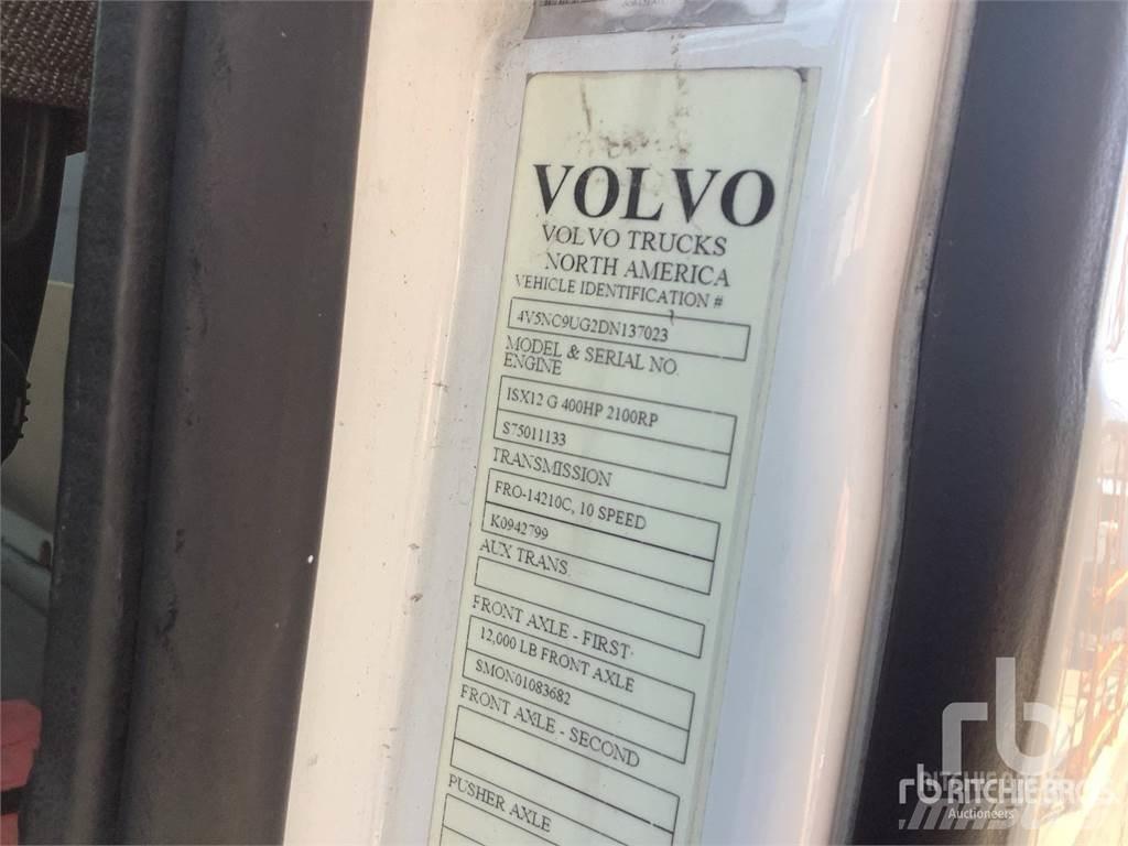 Volvo VNL 牵引车