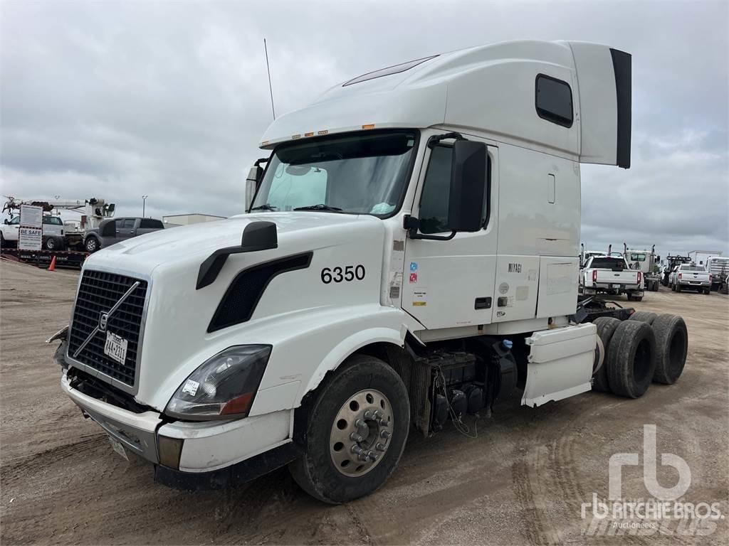 Volvo VNL 牵引车