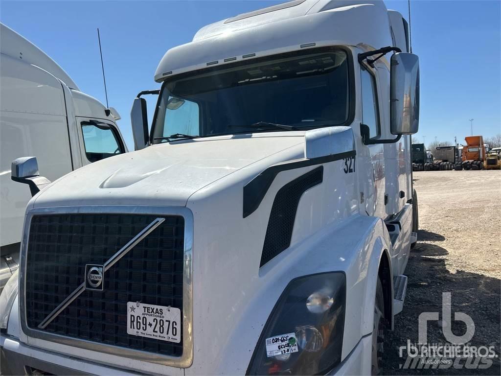 Volvo VNL 牵引车