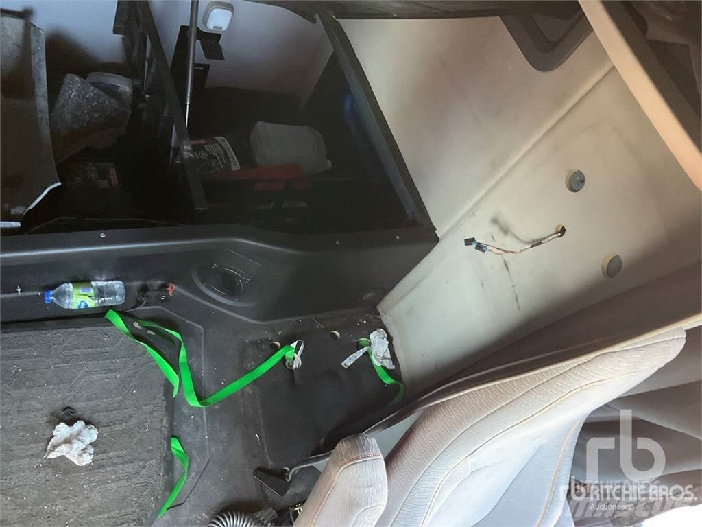 Volvo VNL 牵引车