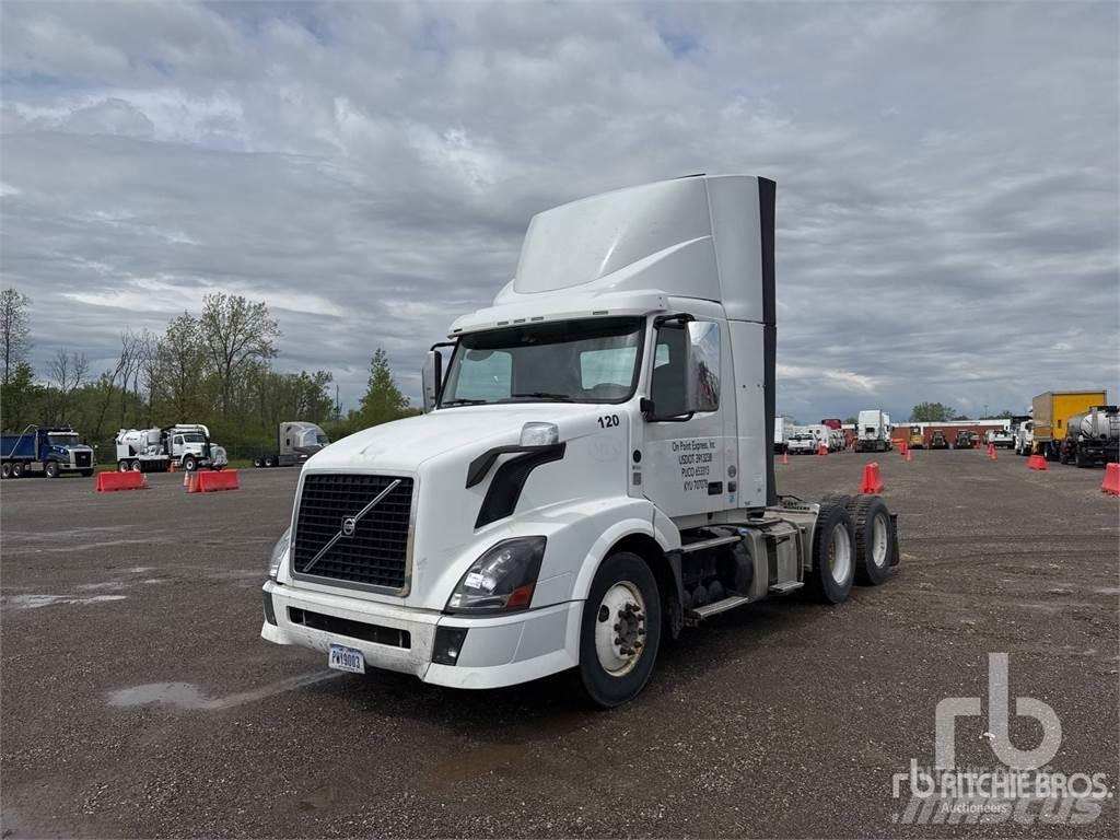Volvo VNL 牵引车