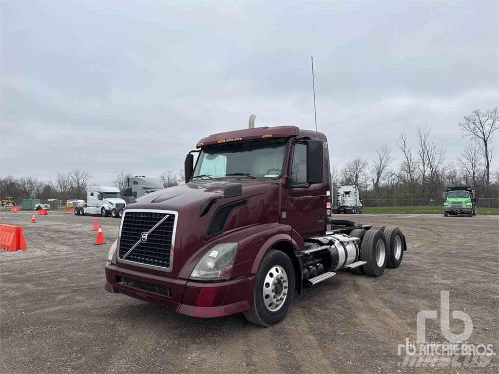 Volvo VNL 牵引车
