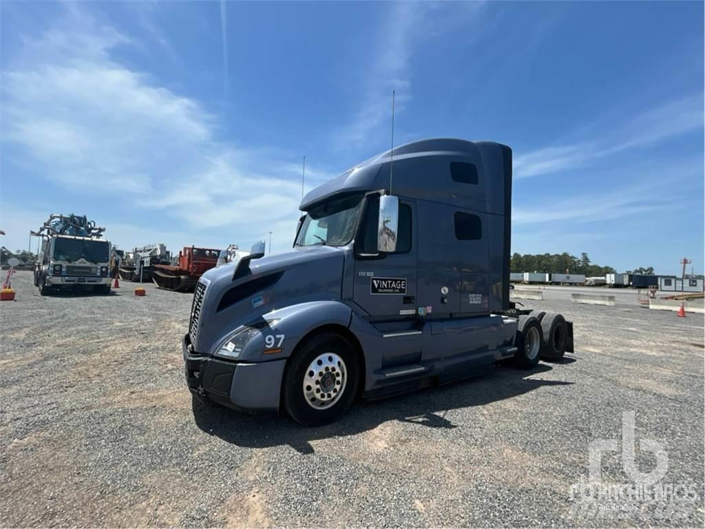 Volvo VNL64T760 牵引车