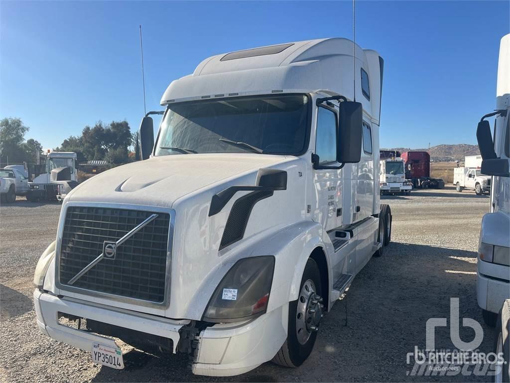 Volvo VNL64T780 牵引车