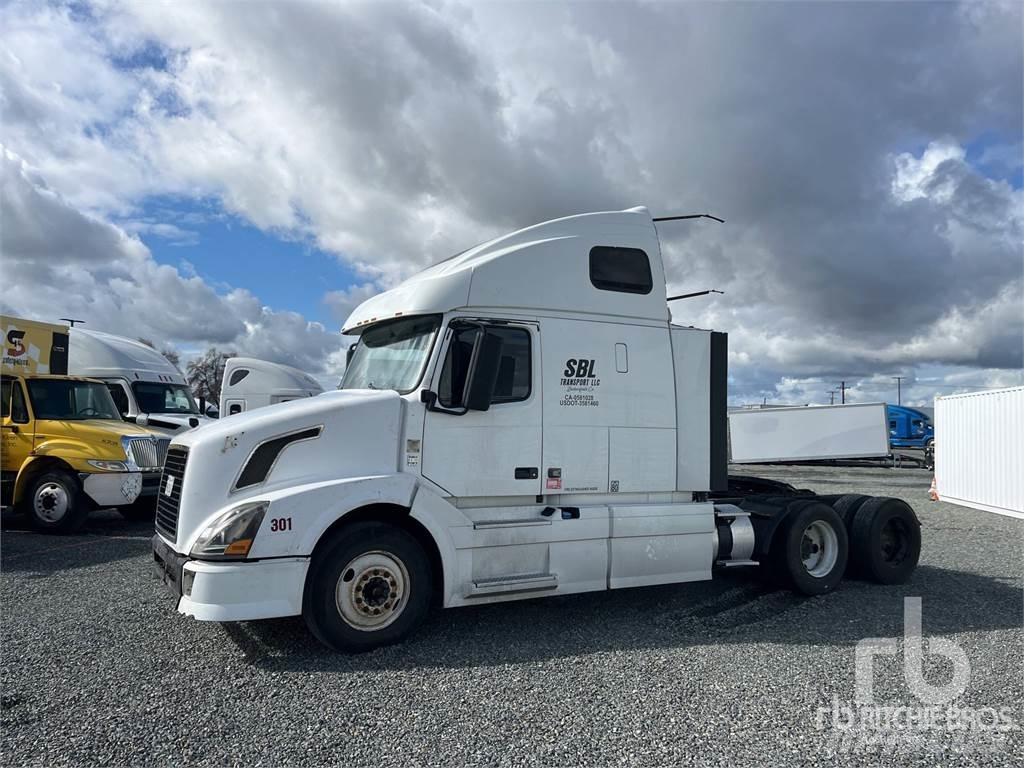 Volvo VNL670 牵引车