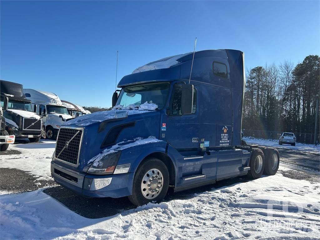 Volvo VNL670 牵引车