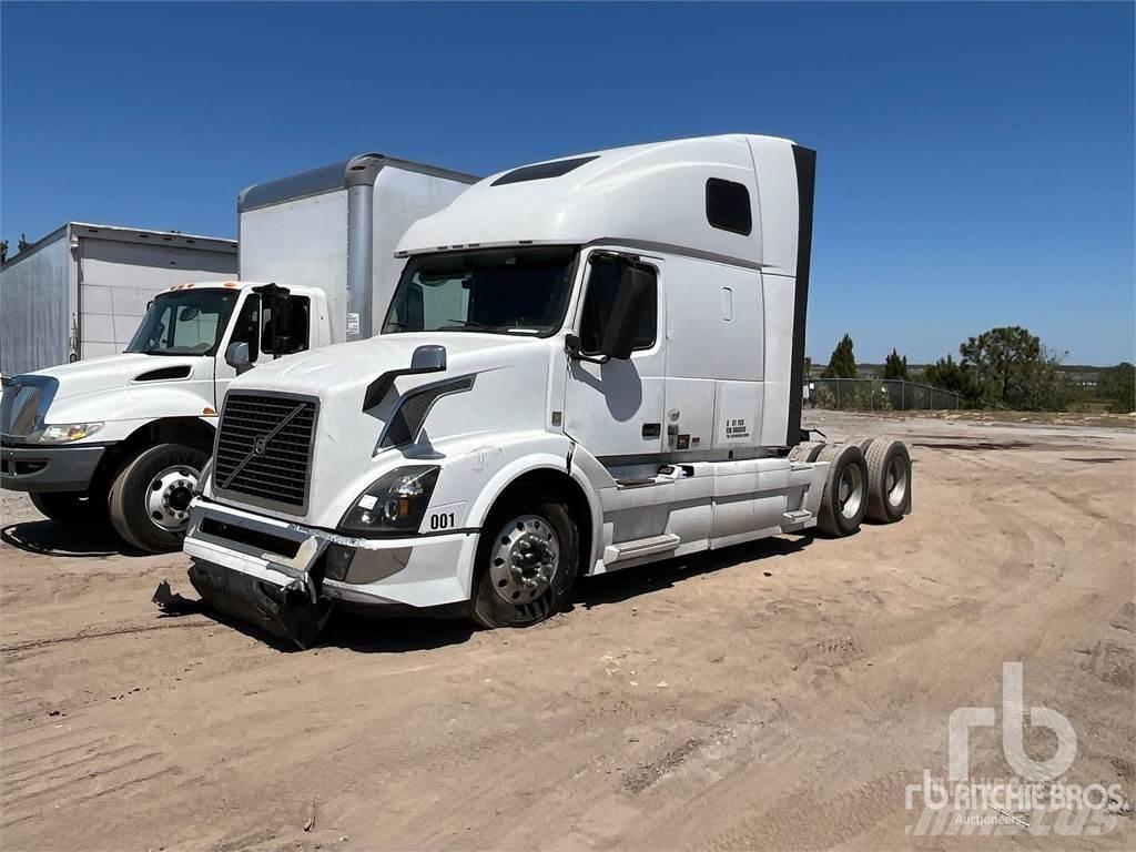 Volvo VNL670 牵引车