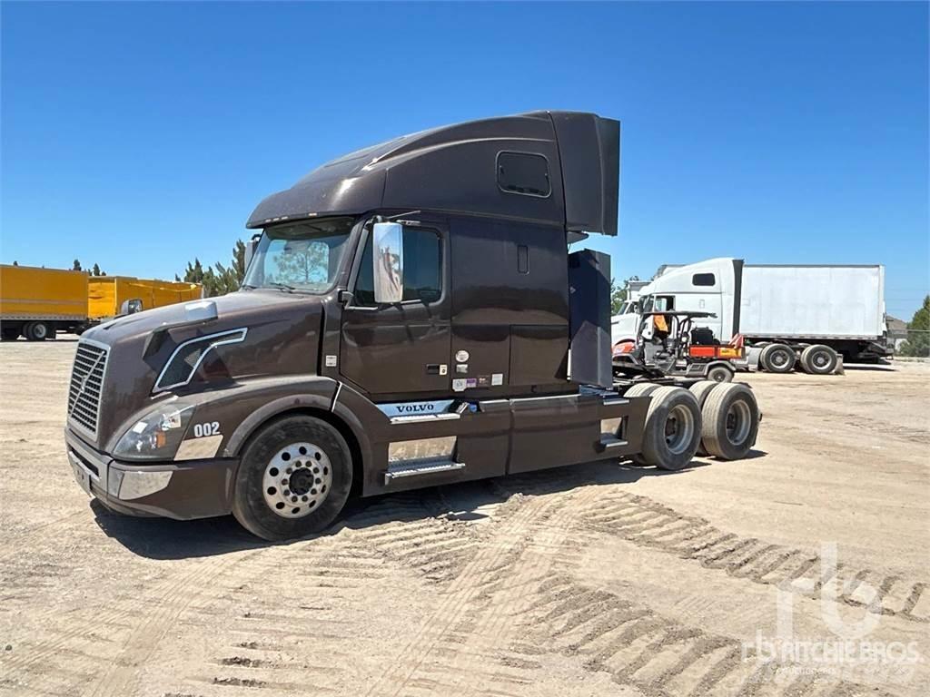 Volvo VNL670 牵引车