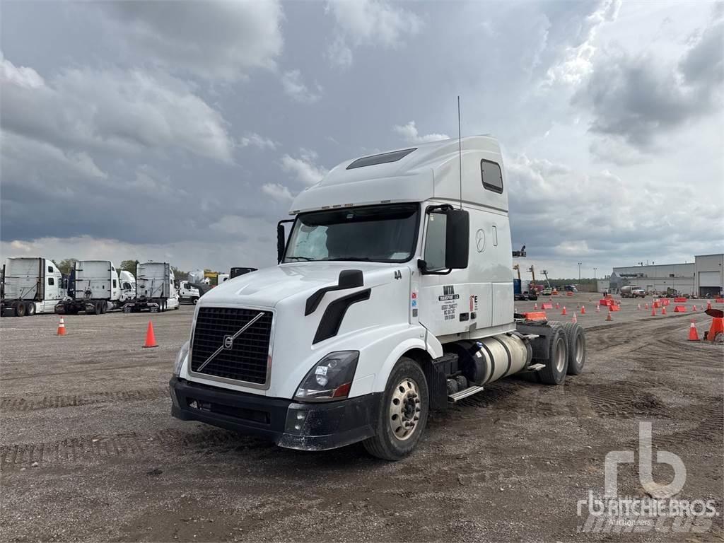 Volvo VNL670 牵引车