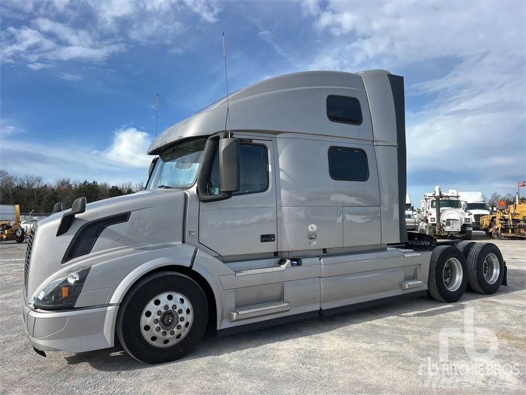 Volvo VNL780 牵引车