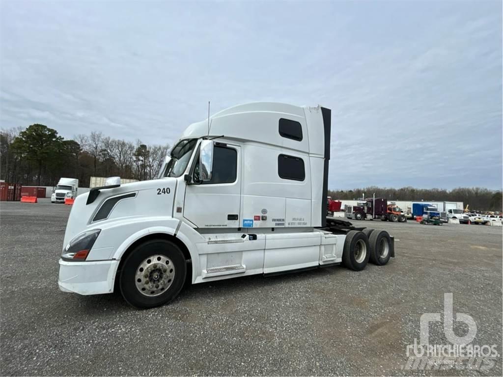 Volvo VNL780 牵引车