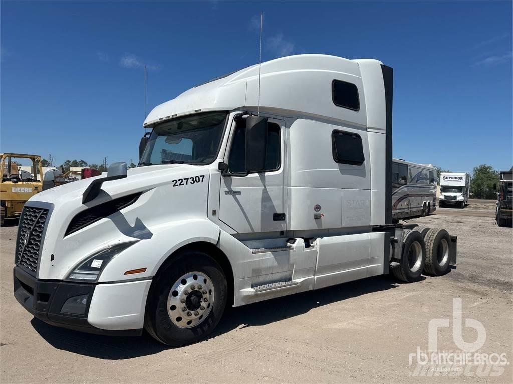 Volvo VNL860 牵引车