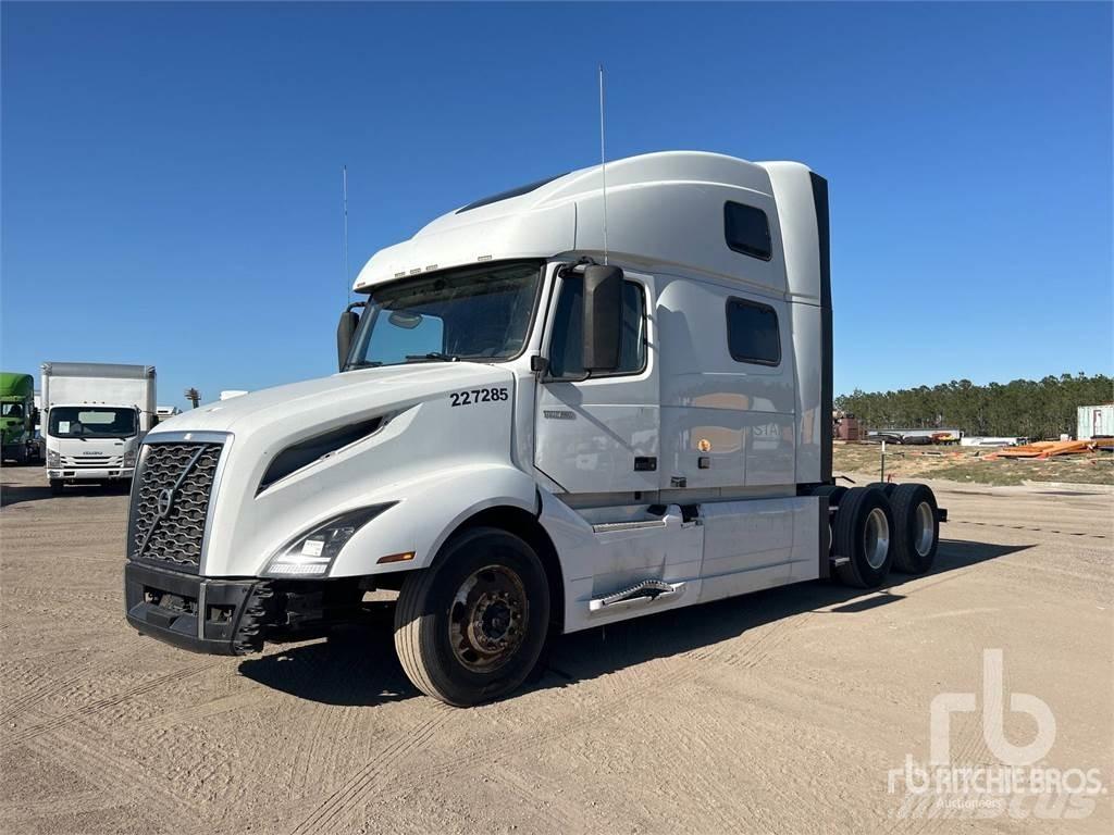 Volvo VNL860 牵引车