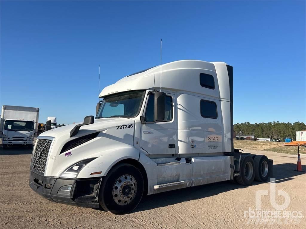 Volvo VNL860 牵引车