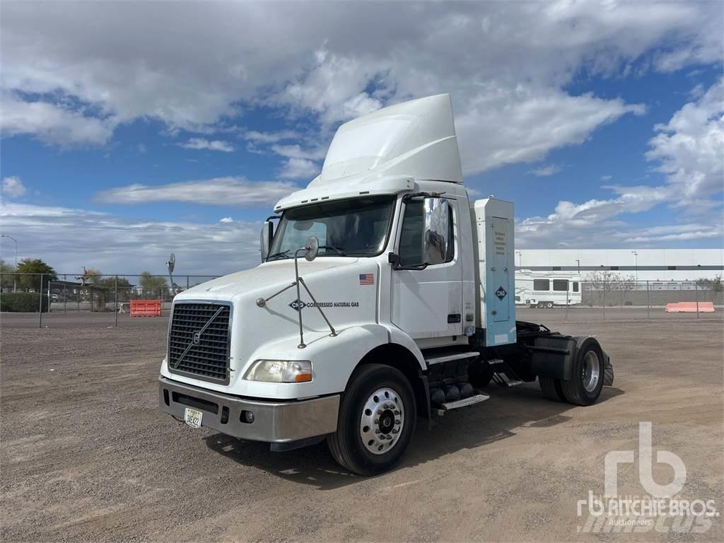 Volvo VNM 牵引车