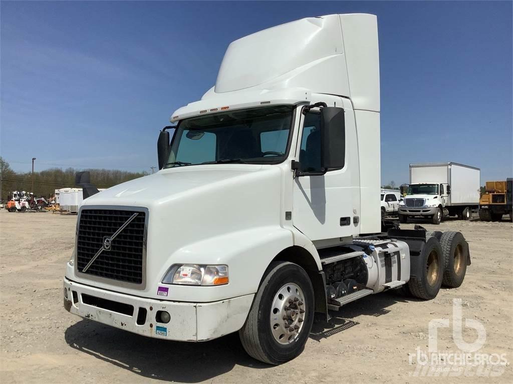 Volvo VNM 牵引车