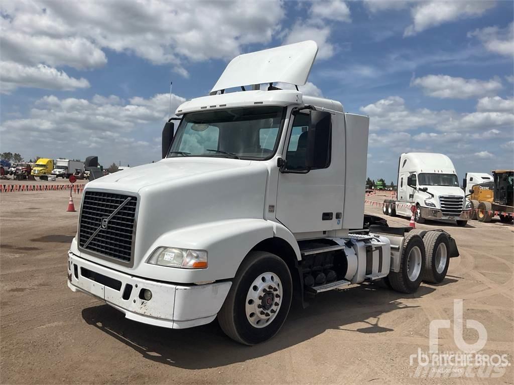 Volvo VNM200 牵引车