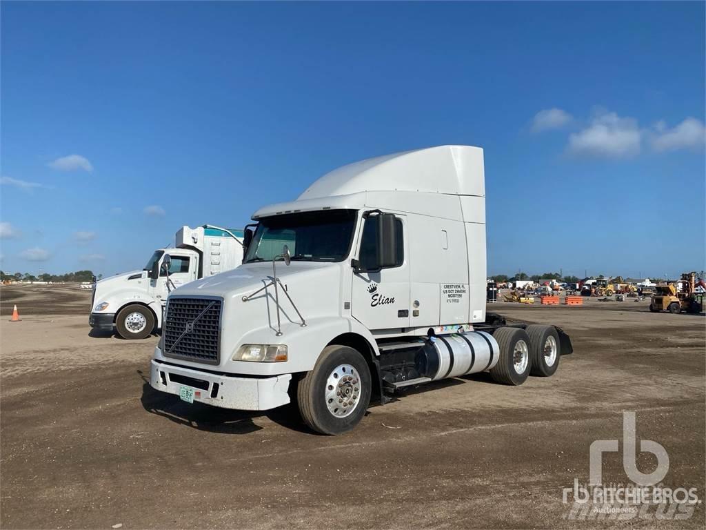 Volvo VNM630 牵引车