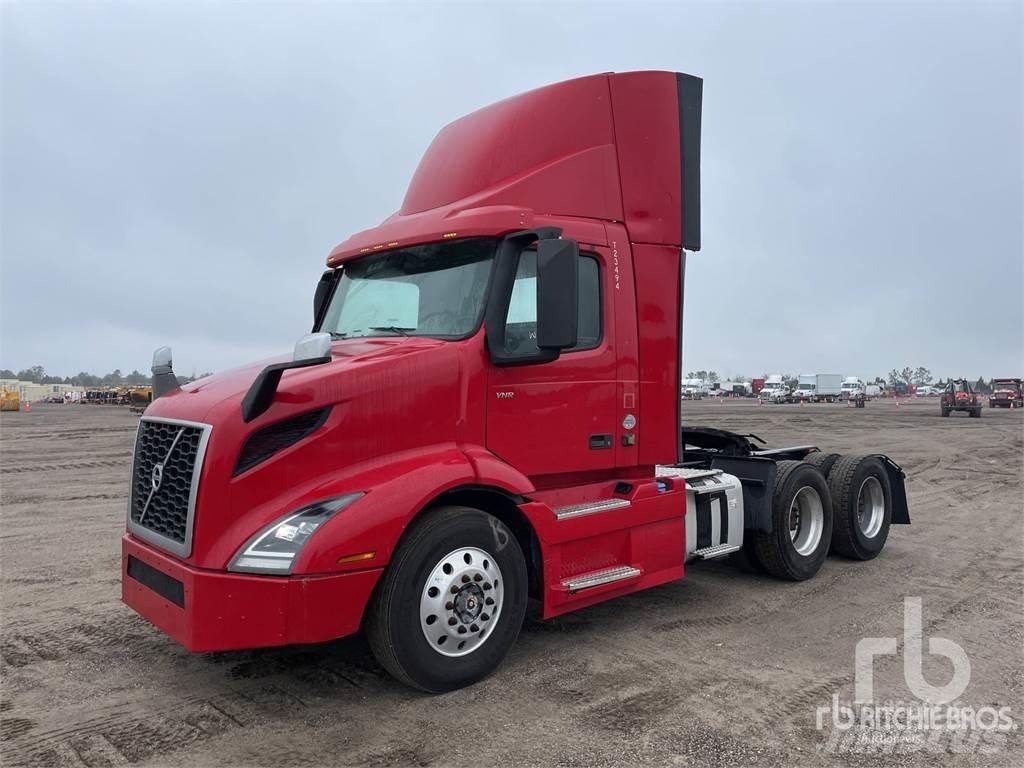 Volvo VNR300 牵引车