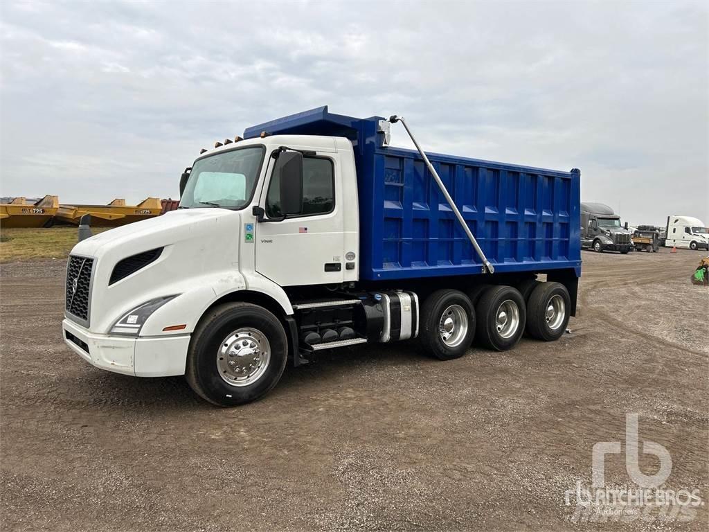 Volvo VNR300 自卸式货车