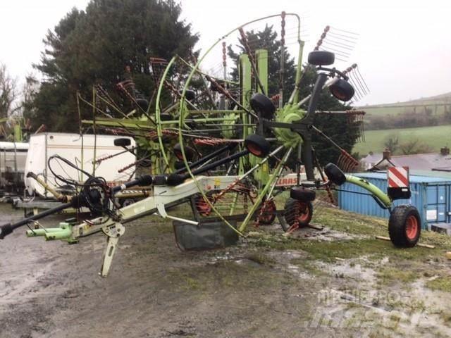 CLAAS 2800L 犁耙和摊草机