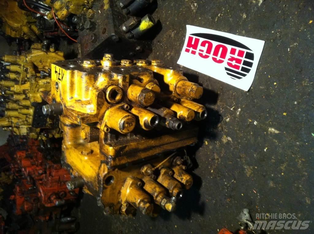 Komatsu 0410N - 9 SEKCYJNY 液压