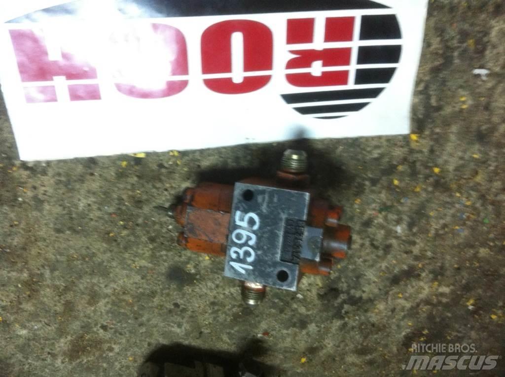 Parker VS8S854 853631A 液压