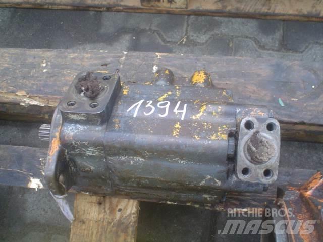 Vickers 2520V17A14/11BA11L 液压