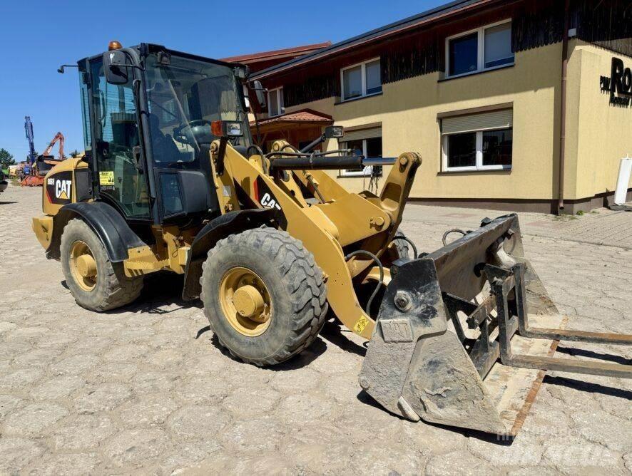 CAT 906H 轮式装载机