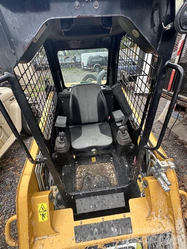 ASV RT-40 履带式装载机